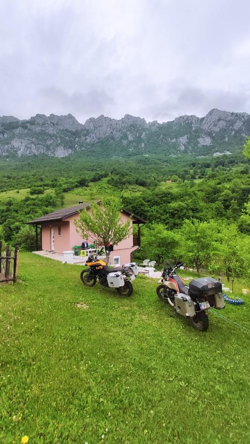 Penzion Privatni Smjestaj "Mratinje" Plužine Exteriér fotografie