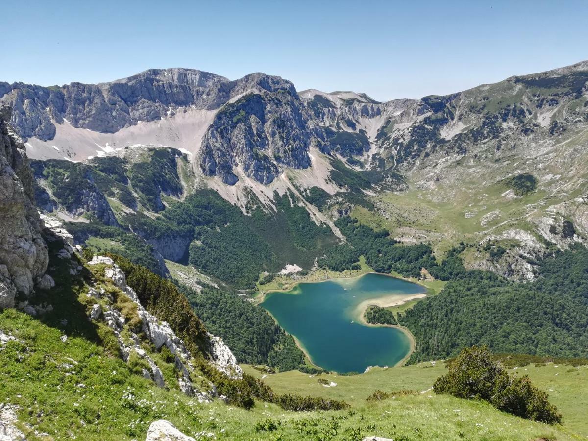 Penzion Privatni Smjestaj "Mratinje" Plužine Exteriér fotografie